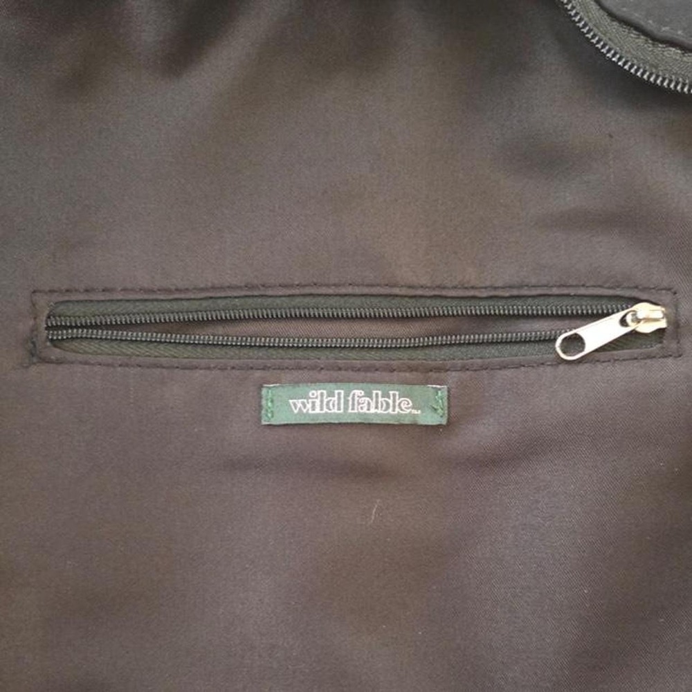 Backpack - Picture 3 of 4